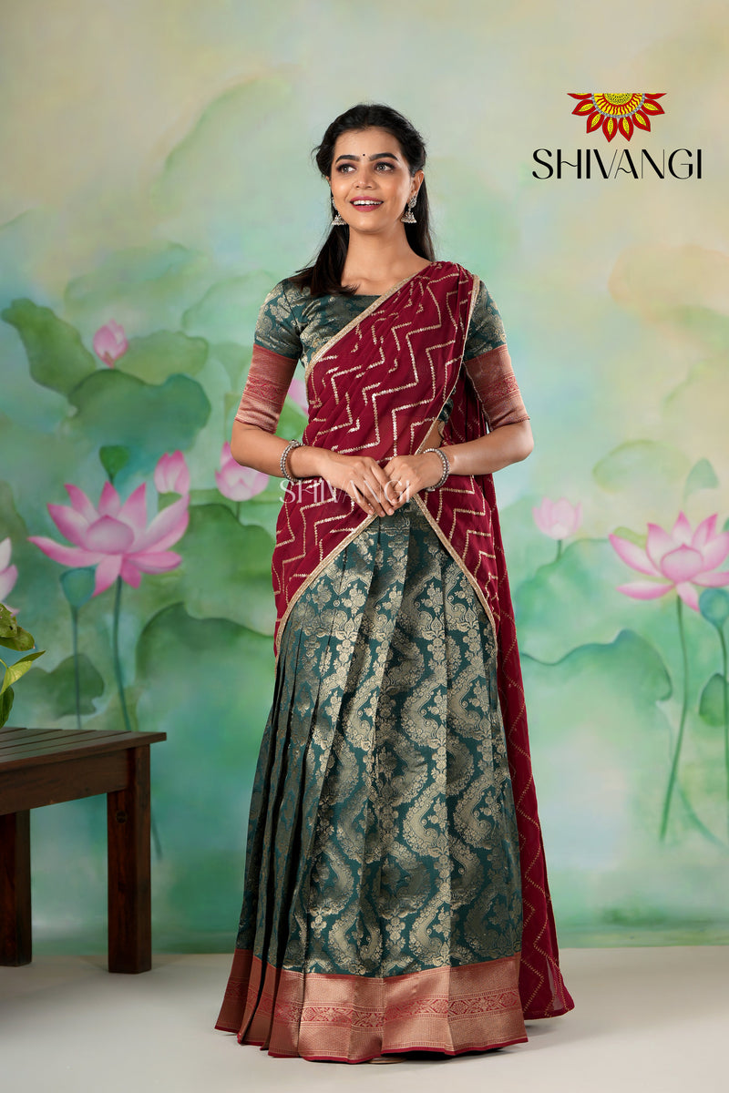 Girls Navy Blue & Gold-Toned Block Print Saree Plazzo With Green Solid Chanderi Blouse main image 0