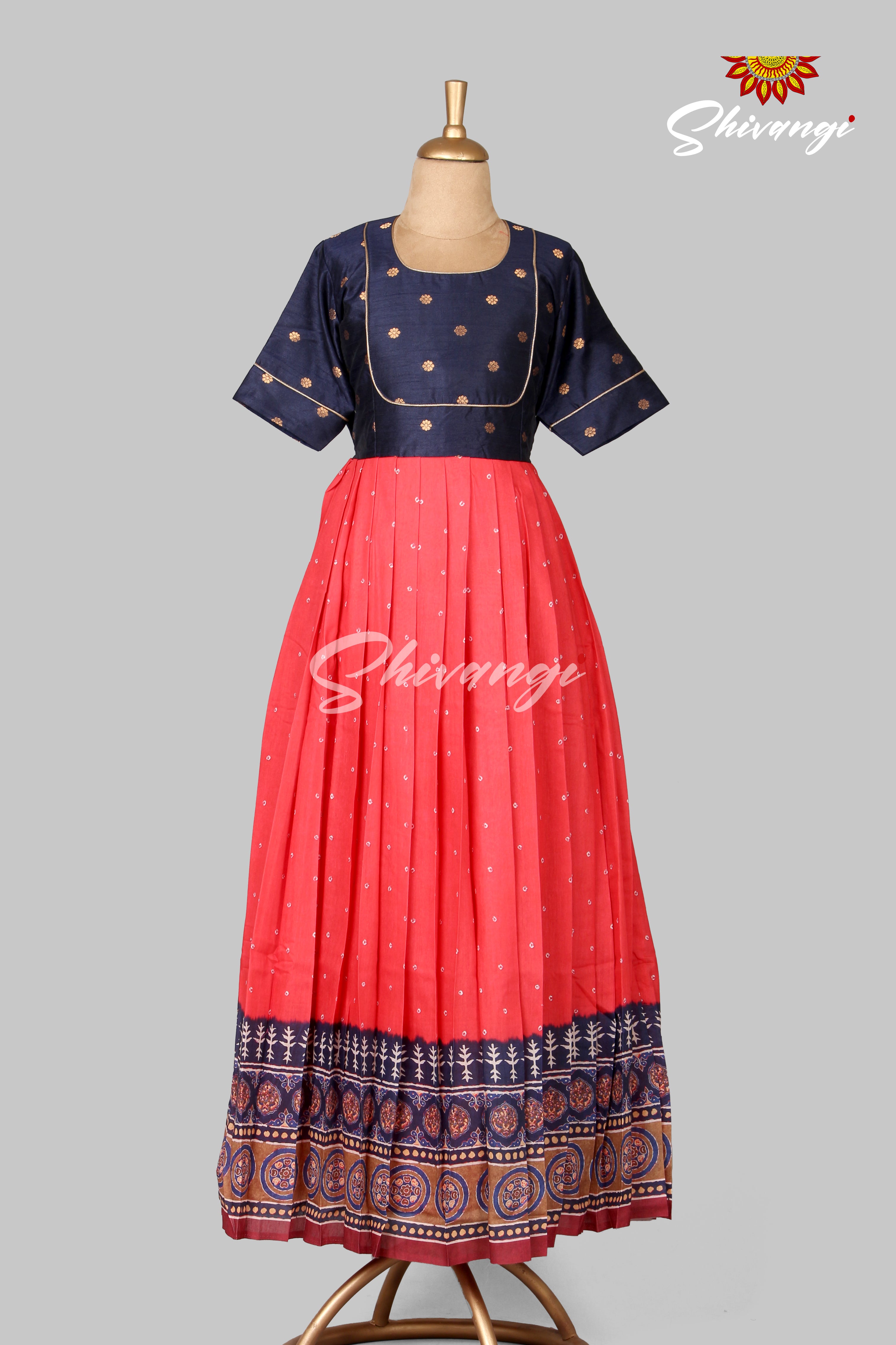 Shivangi Joshi Dark Green Dress Full Stitched – EinayaCollection