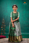 Green Nilavin Oli Traditional Pattu Pavadai Set