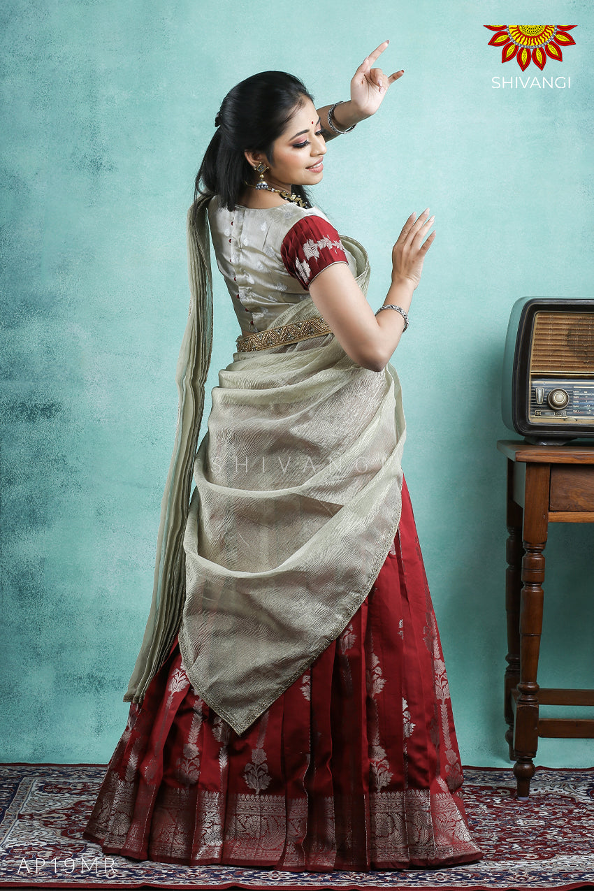 Handloom Cotton Half Saree - Khwaissh